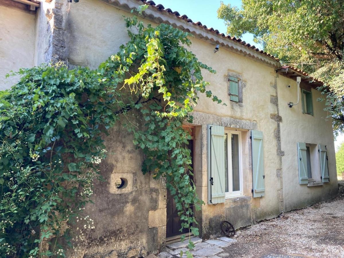Rustic Cottage With Stunning Swimming Pool Saint-Front (Charente) Exterior foto
